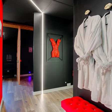 L'interdit Luxe Romantique Balneo Sauna Hammam Apartman Serrières-en-Chautagne